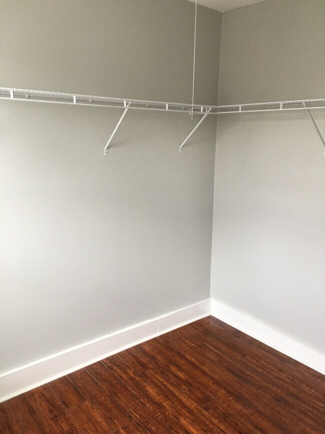 Building Photo - 328 Washington Ave