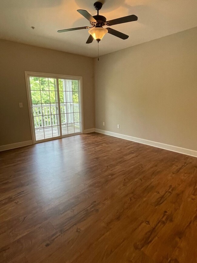 Building Photo - 8605 Peckham Ln