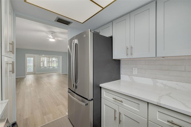 Building Photo - 4580 Overlook Dr NE
