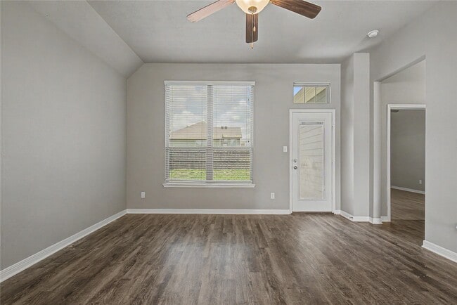 Building Photo - 2134 Markley Dr