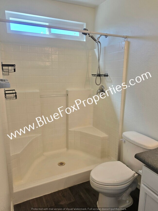 Building Photo - 6006 S Mogollon Dr