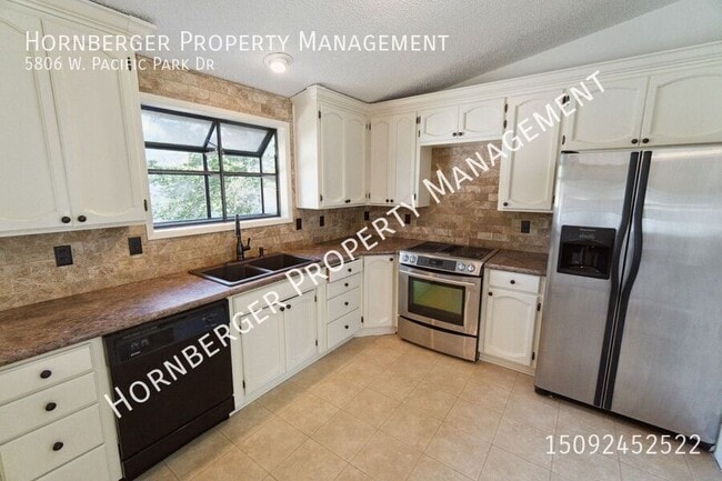 Building Photo - 5806 W Pacific Park Dr