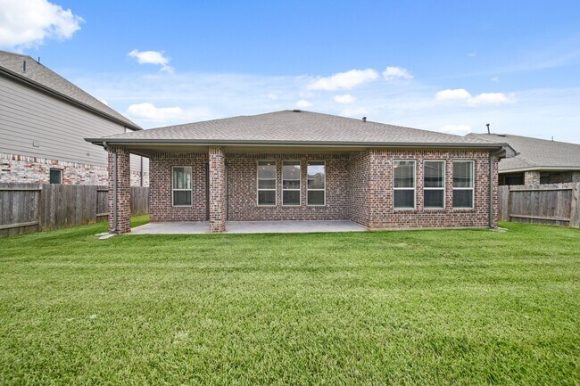 Building Photo - 2427 Madera Landing Ln