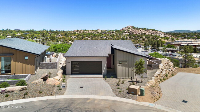 Building Photo - 1308 Rockwood Dr
