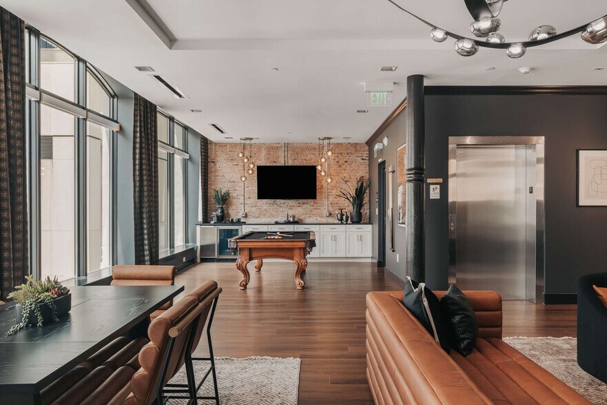 Building Photo - 240 Rep. John Lewis Way N