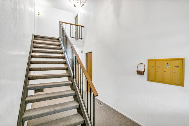 Building Photo - 263 Driftwood Ln