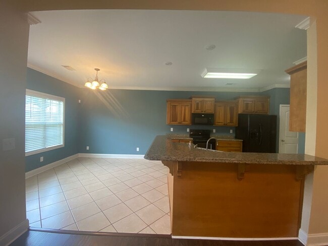 Building Photo - 102 Bryce Dr