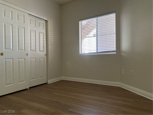 Building Photo - 5225 W Reno Ave