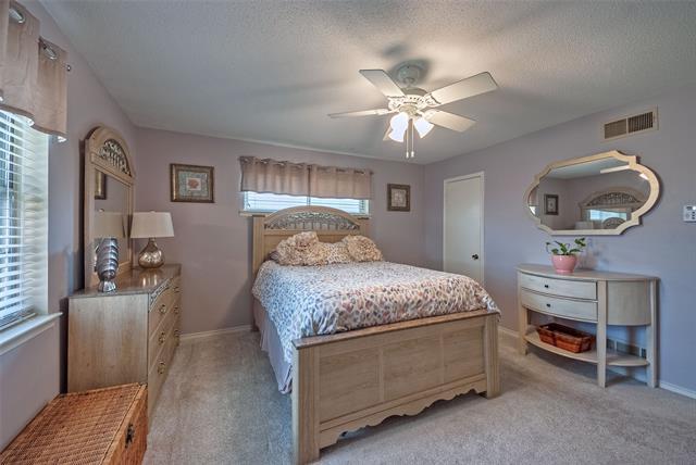 Building Photo - 5739 Banting Way