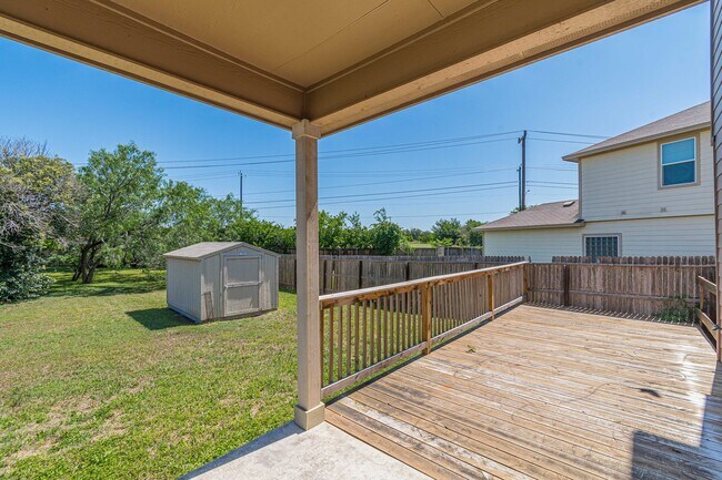Building Photo - 6802 Fort Bend