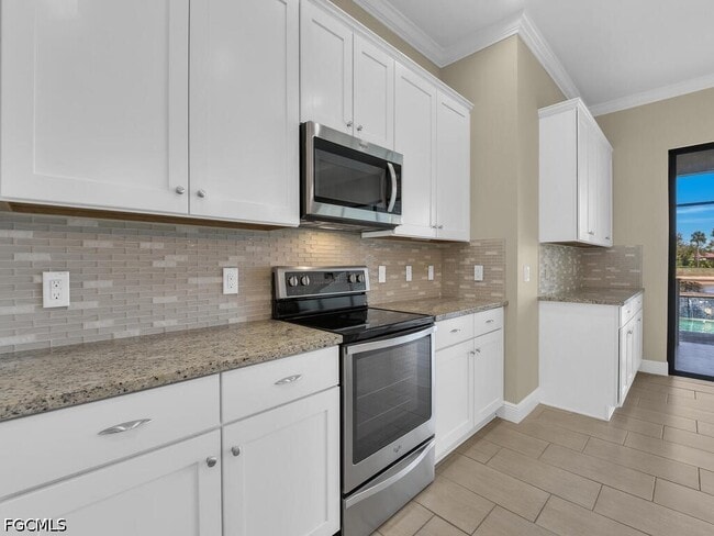 Building Photo - 10093 Avalon Lake Cir