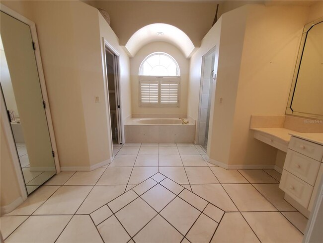 Building Photo - 315 Caicos Dr