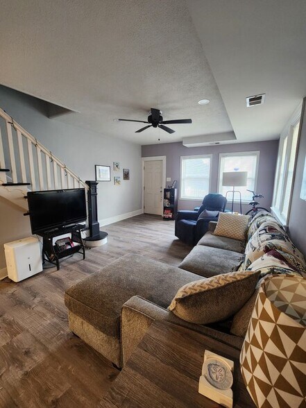 Building Photo - 24 N Baton Rouge Ave