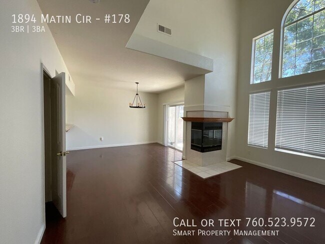 Building Photo - 1894 Matin Cir