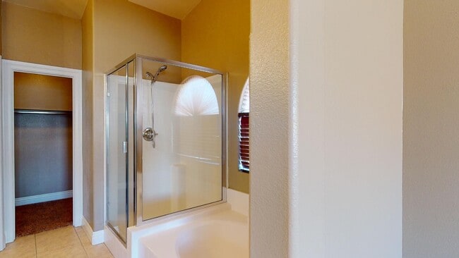 Building Photo - One Story Home Near Beautiful Mountain's Edge Community