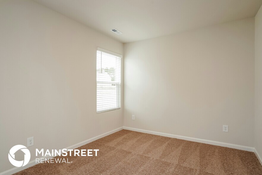 Building Photo - 125 Atlas Dr