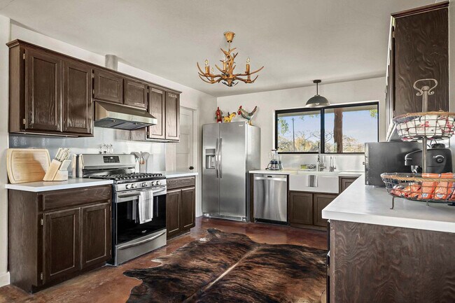 Building Photo - 1219 Sisterdale Rd