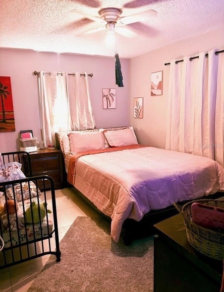 Building Photo - 26591 Fairway Dr