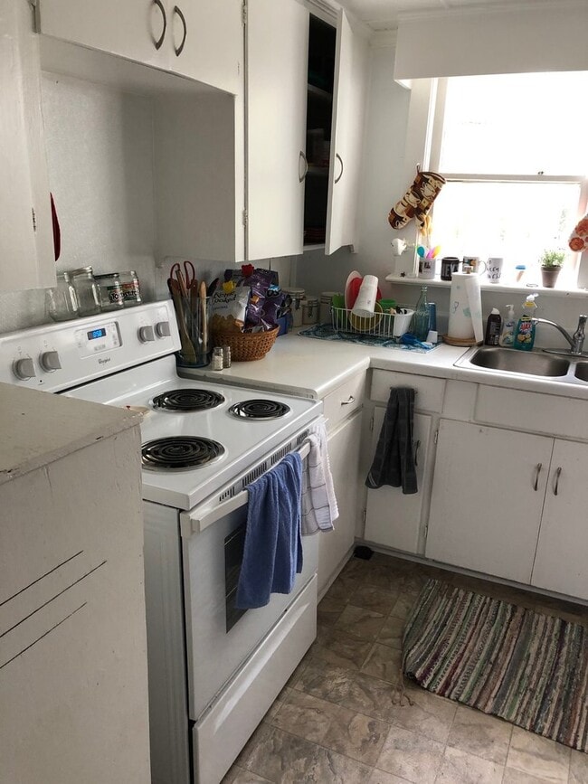 Building Photo - Marsh View Ranch