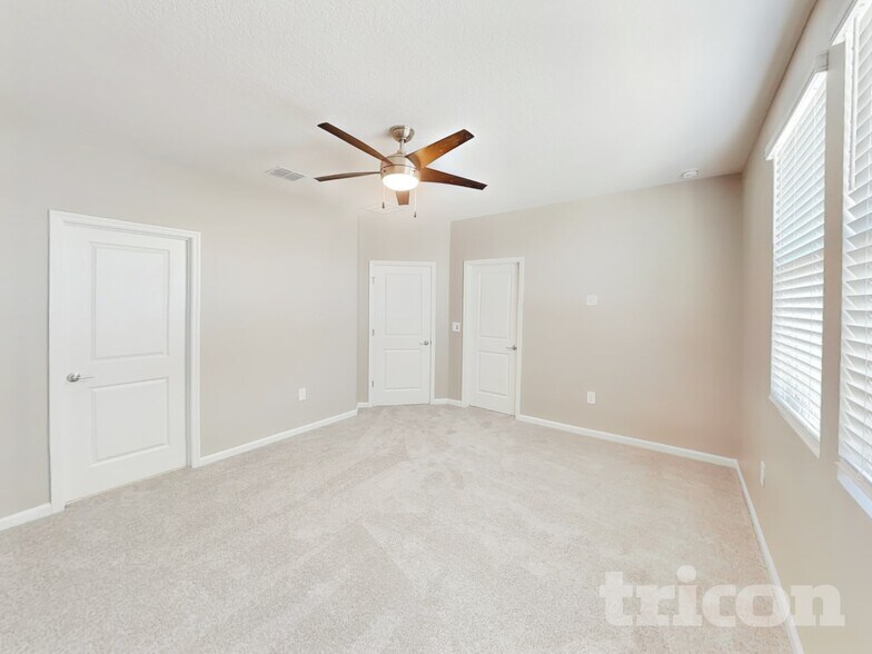 Building Photo - 722 Abita Aly