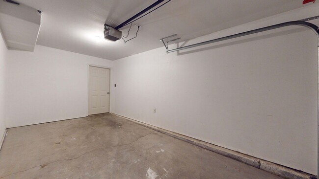 Building Photo - 293 E Cobblecreek Dr