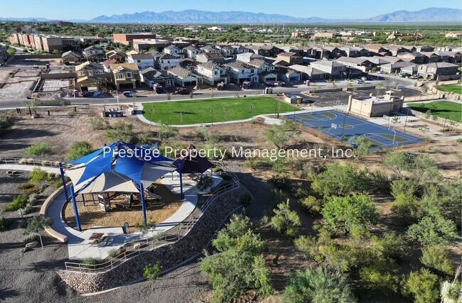 Building Photo - 346 E Calle Puente Lindo