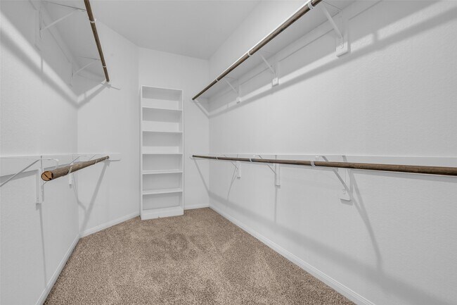 Building Photo - 1202 Oak Barrel Run