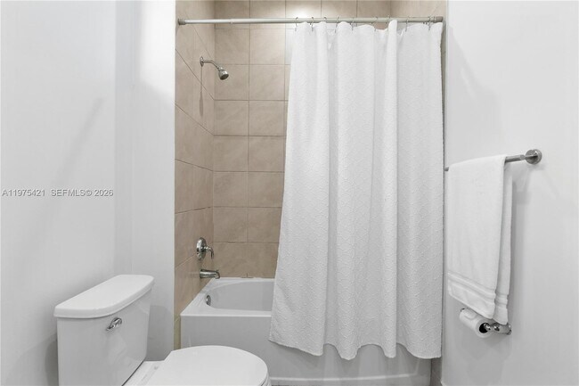 Building Photo - 4301 NW 81st Ct