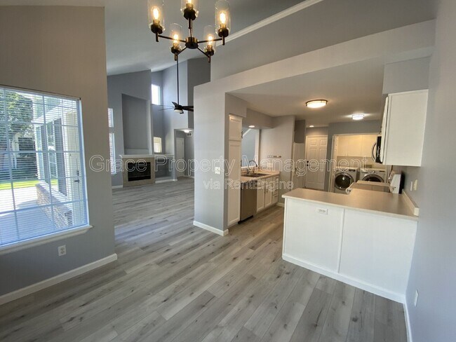 Building Photo - 1210 E 130th Ave