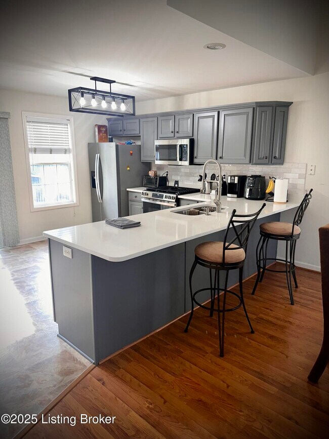 Building Photo - 10628 Hite Creek Rd