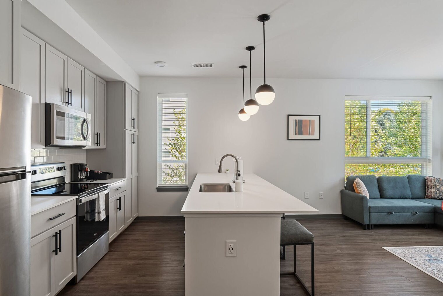 Building Photo - 6160 N Rural St