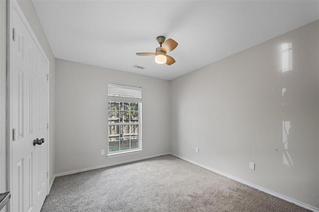 Building Photo - 2704 Picasso Pl