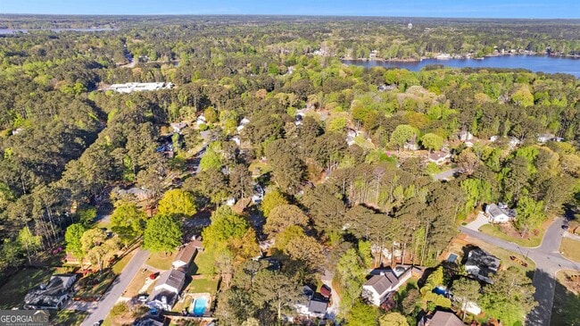 Building Photo - 102 Bluegill Trce