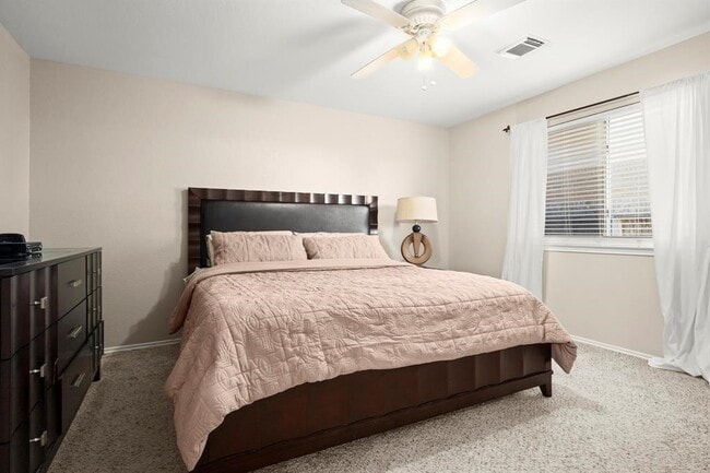Building Photo - 23035 N Waterlily Dr