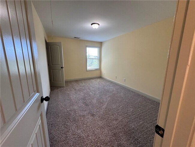 Building Photo - 2640 Tyler Bay Ln