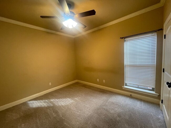 Building Photo - North Bossier Beauty in Tiburon Subdivision