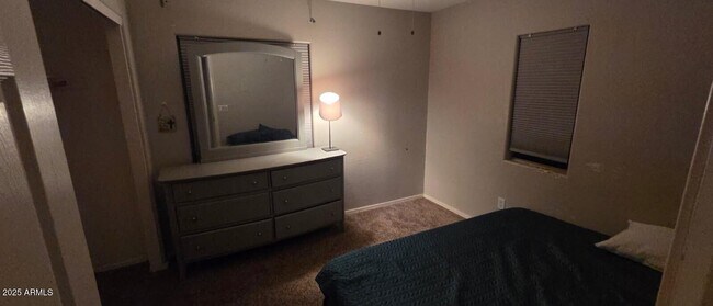 Building Photo - 4717 E Redfield Rd