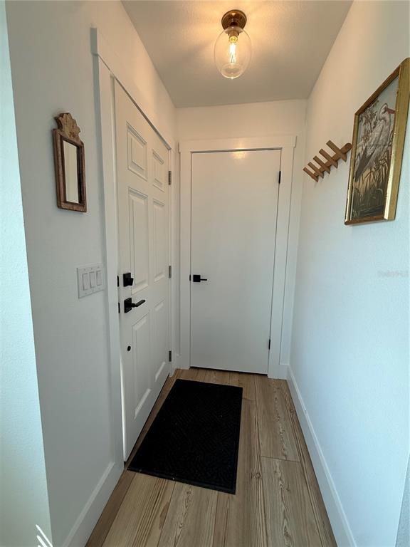 Building Photo - 204 Mindy Dr