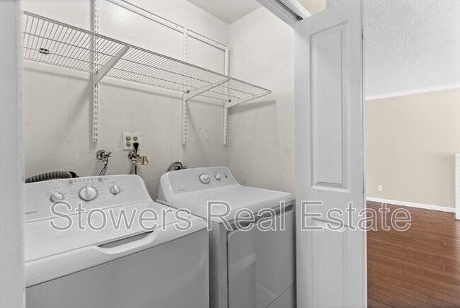 Building Photo - 2899 Fountainhead Dr