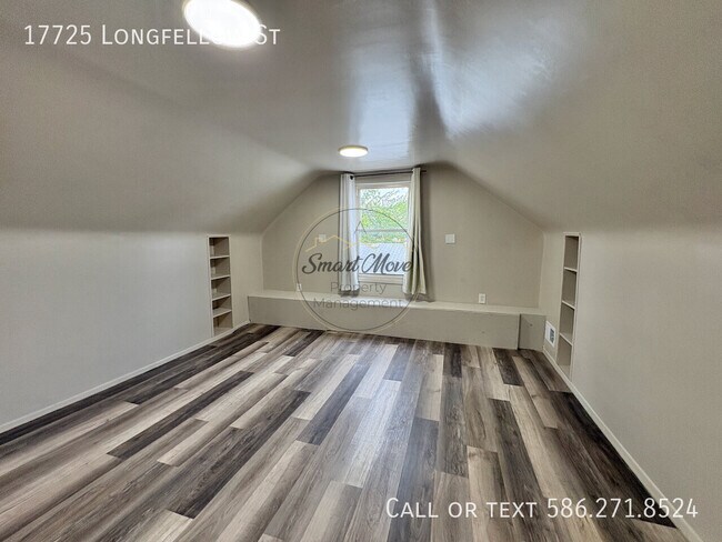 Building Photo - 17725 Longfellow St