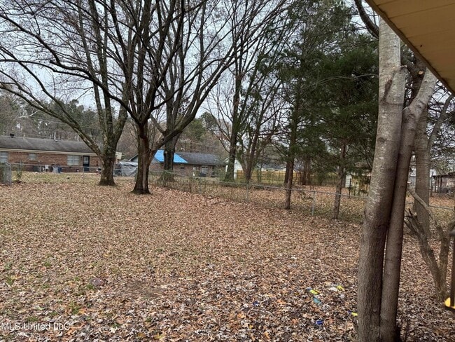 Building Photo - 5074 Fleetwood Cove