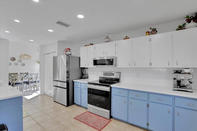 Building Photo - 4518 NW 20th Ter