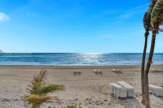 Building Photo - 2030 S Ocean Dr