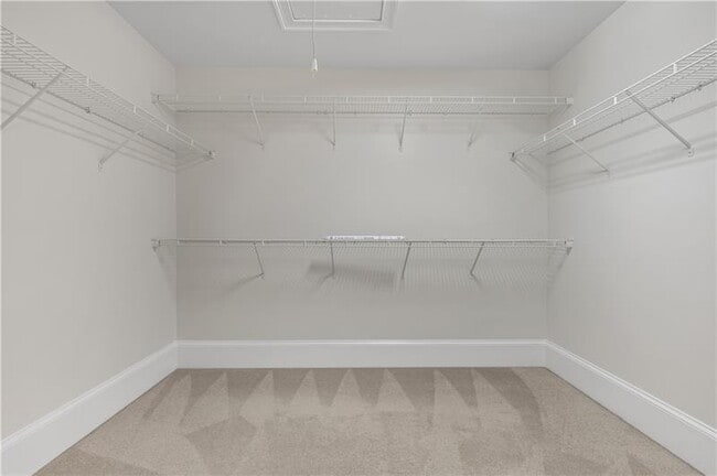 Building Photo - 2762 Durham Dr NE