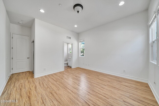 Building Photo - 765 Coral Ridge Ct