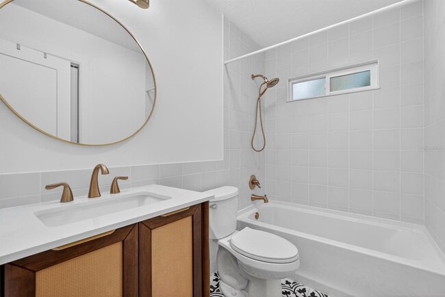 Building Photo - 12 Dawson Dr