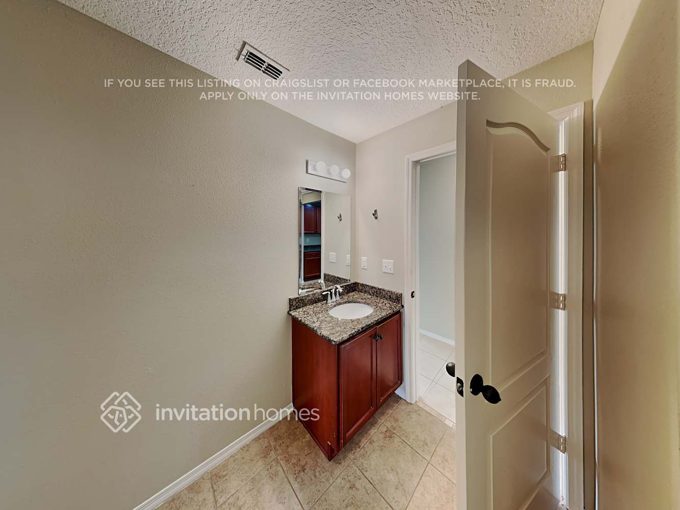 Building Photo - 240 Star Shell Dr