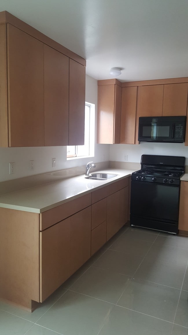 Building Photo - 508 N Citrus Ave