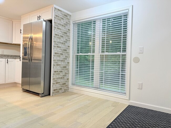 Building Photo - Cozy, Newly Renovated 2-Bed Retreat on Geo...