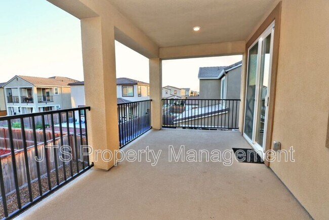 Building Photo - 3606 Nuestra Ave